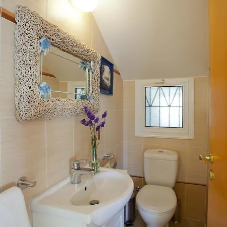 At Last You Can Rent The Perfect Luxury Close To The Beach, 1520