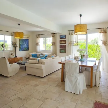 At Last You Can Rent The Perfect Luxury Close To The Beach, 1520 Protaras